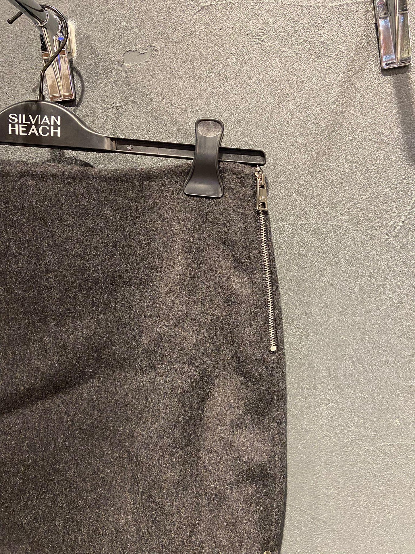 GPA24014MG GREY SILVIAN HEACH