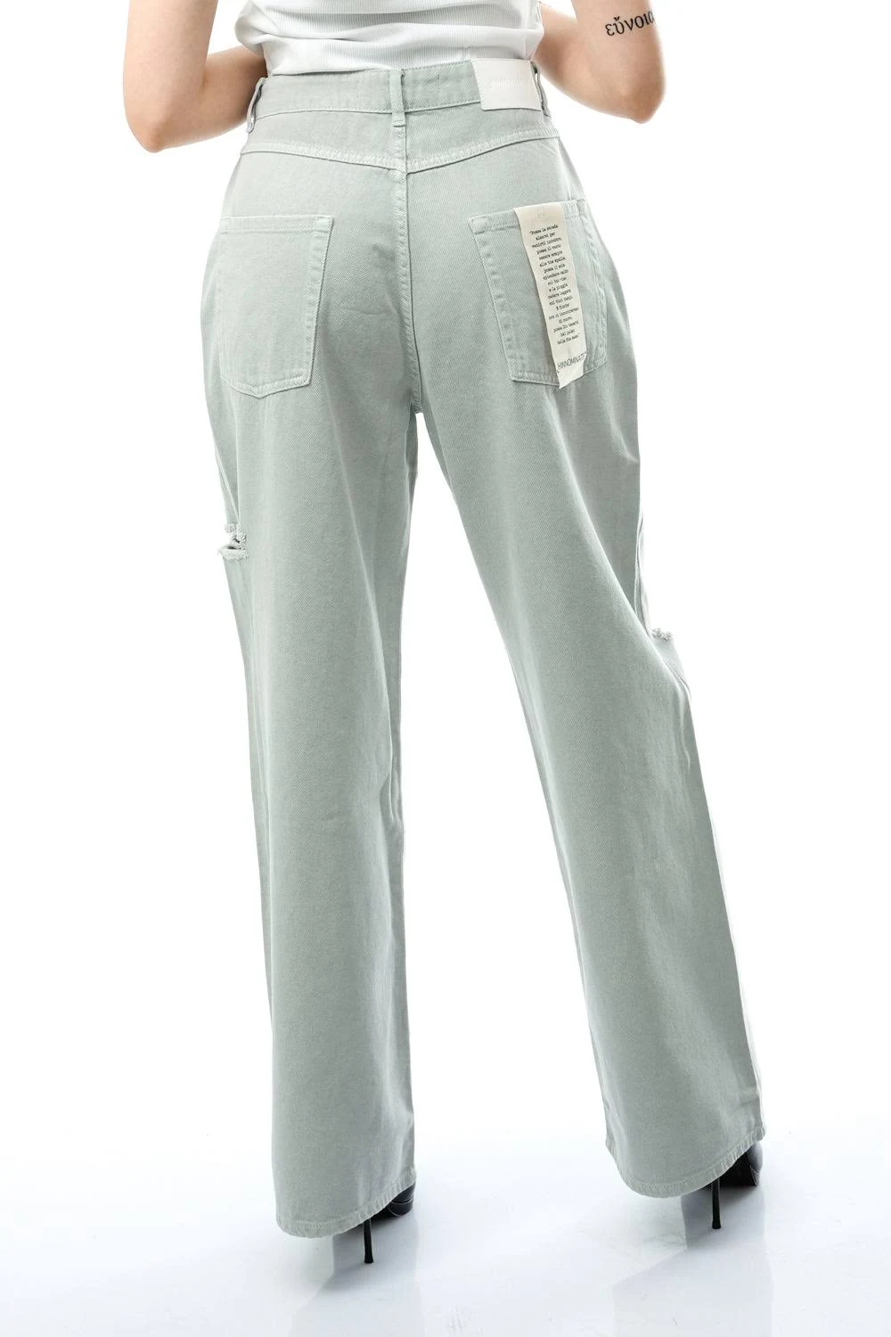 HMABW00299ACQUA