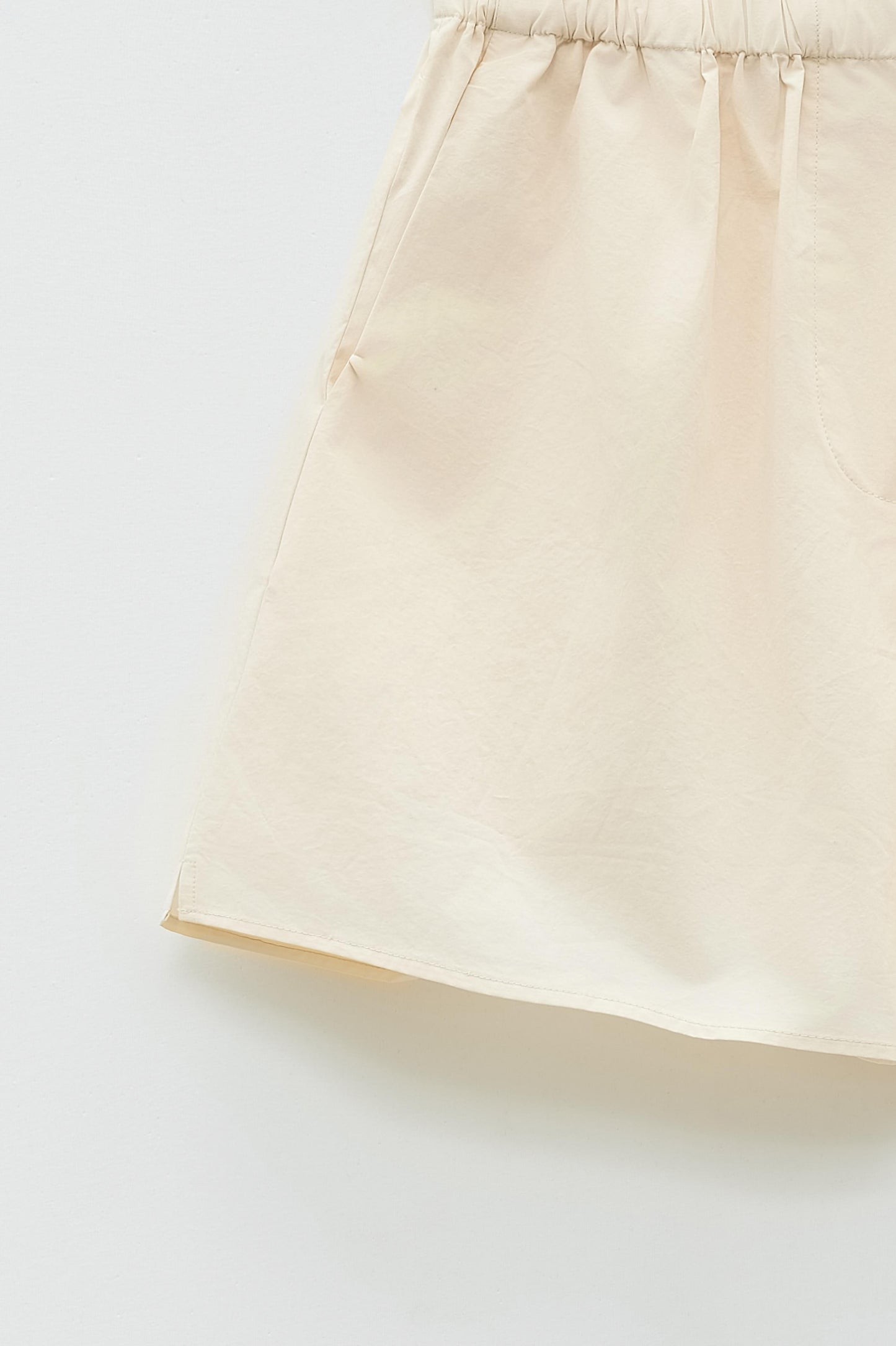SS250290CREMA