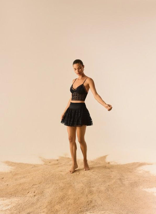 MELIE BLACK CHARO RUIZ