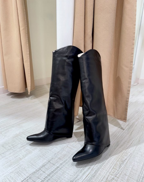 STARIA150 NERO OVYE'