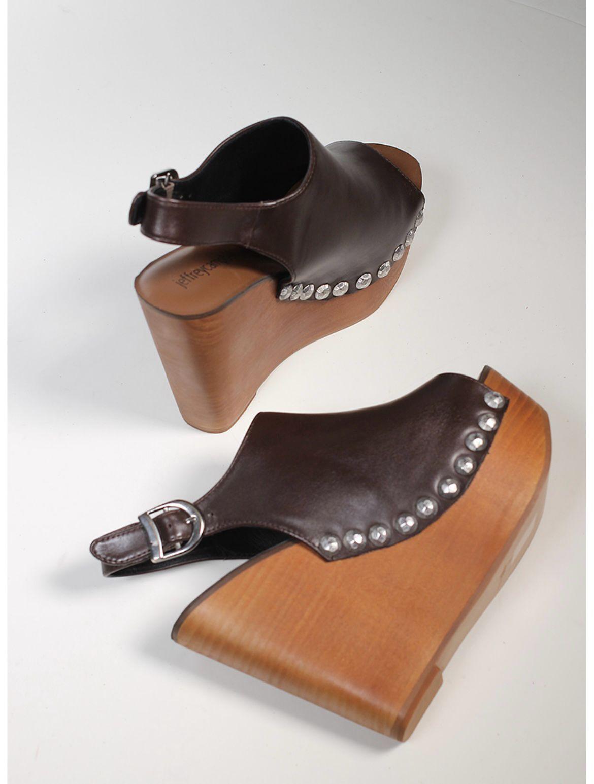 SNICKDARK BROWN