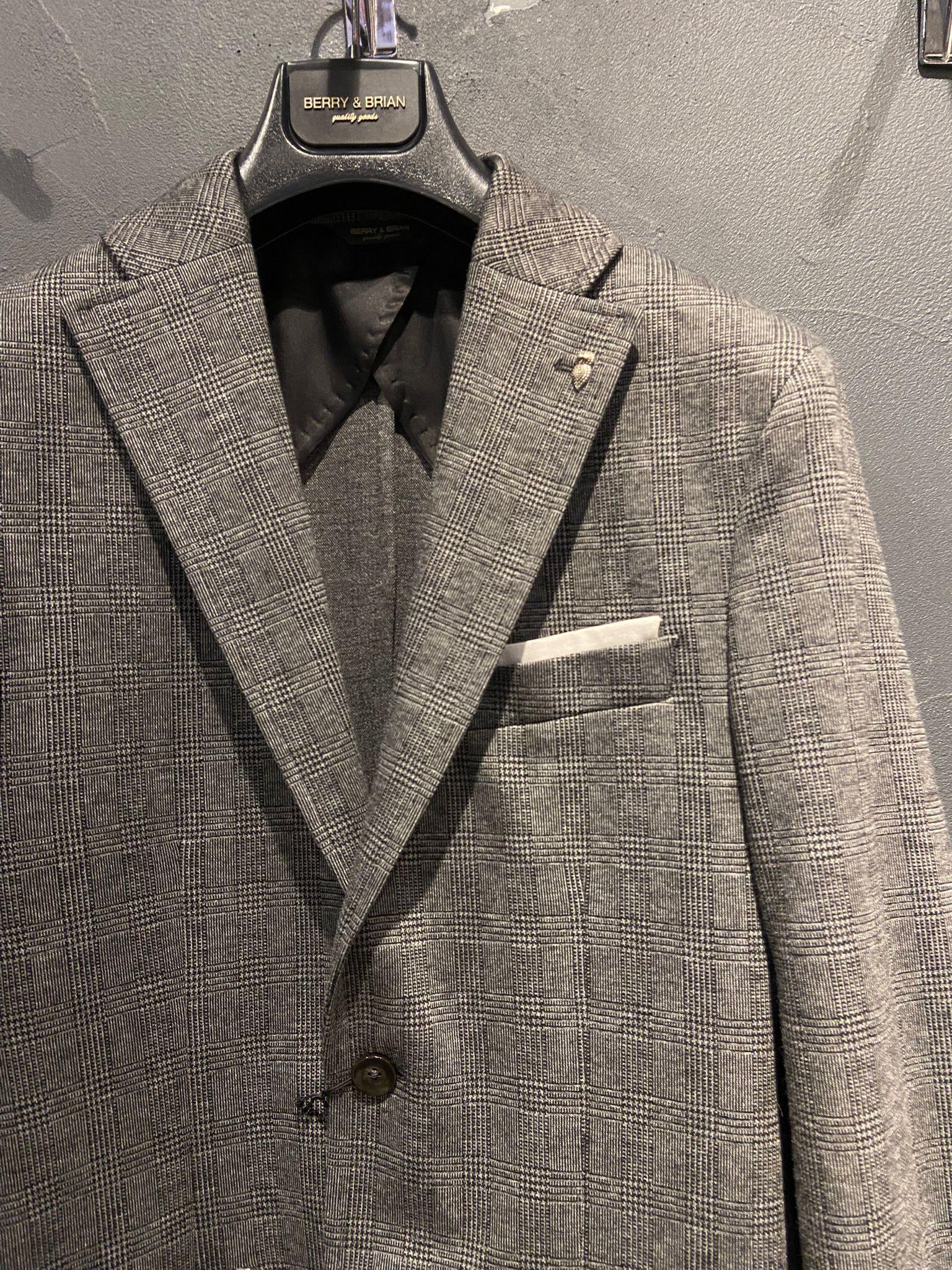  39BB2108M 25353198 BERRY & BRIAN 