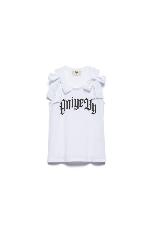 P5/8/185652268 WHITE