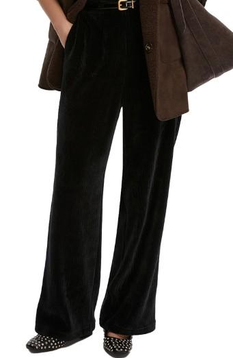  FOSTER 003 EMME MARELLA 