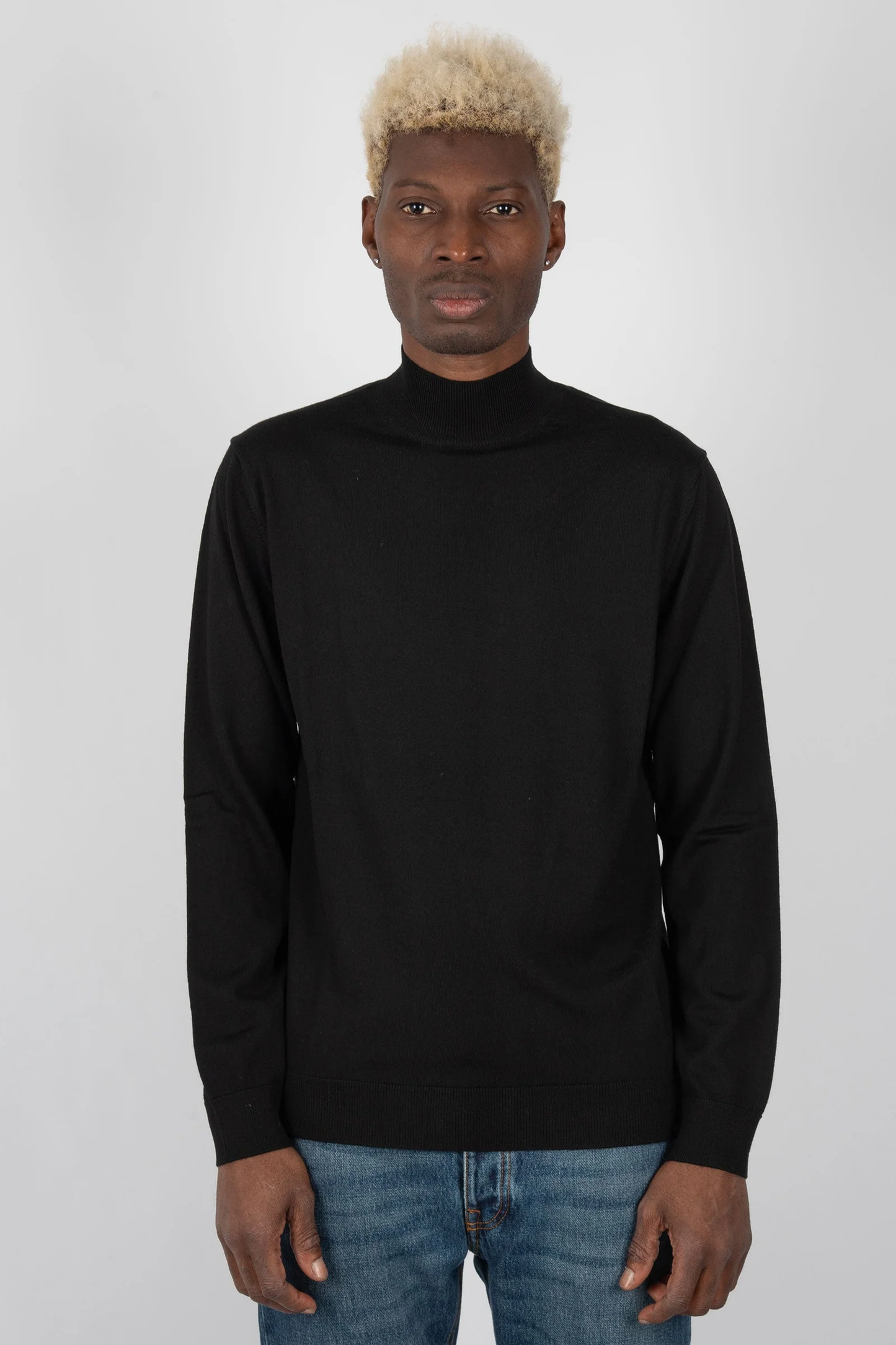 002913 NERO