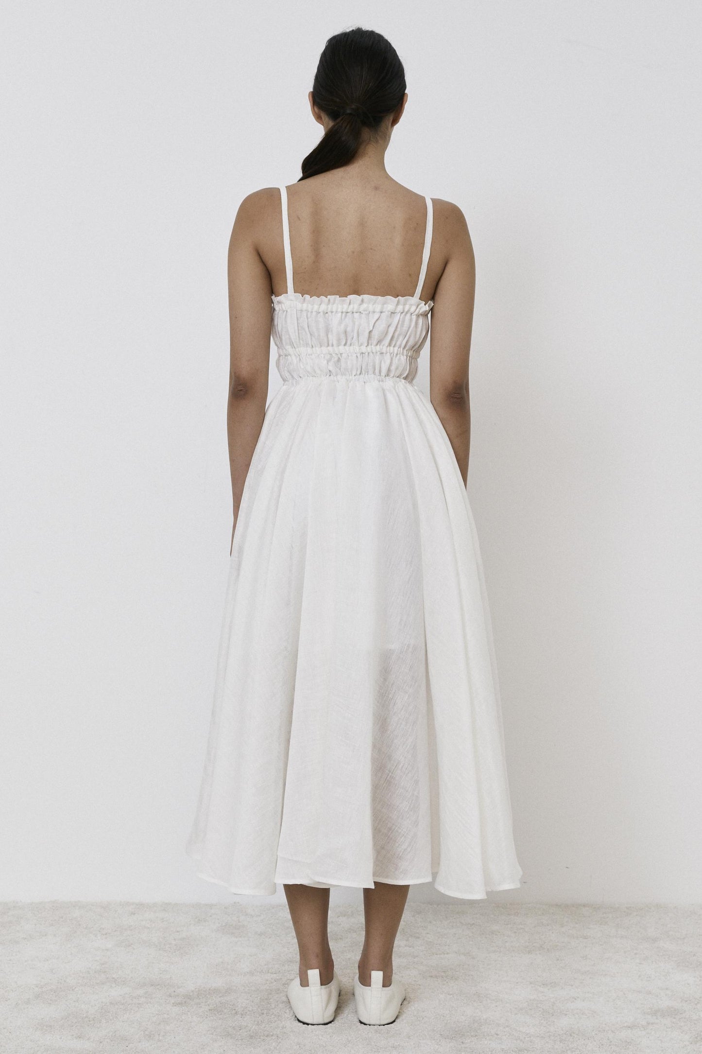 E5/I/M5EG03791 OFF WHITE