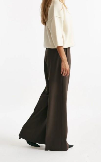  ASTRID STR02 U21MORO NINE INTHE MORNING 