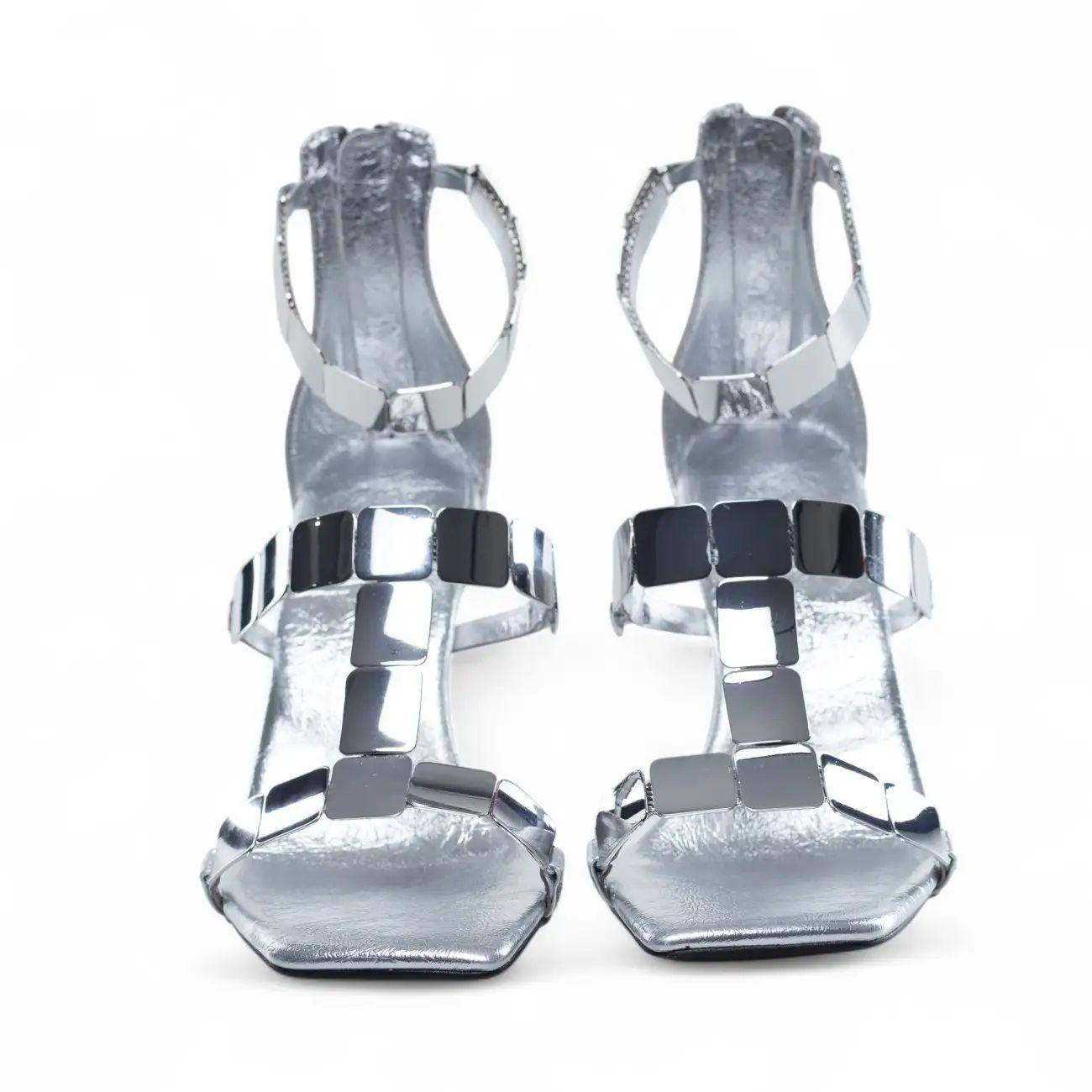 ASCENDSILVER METALLIC