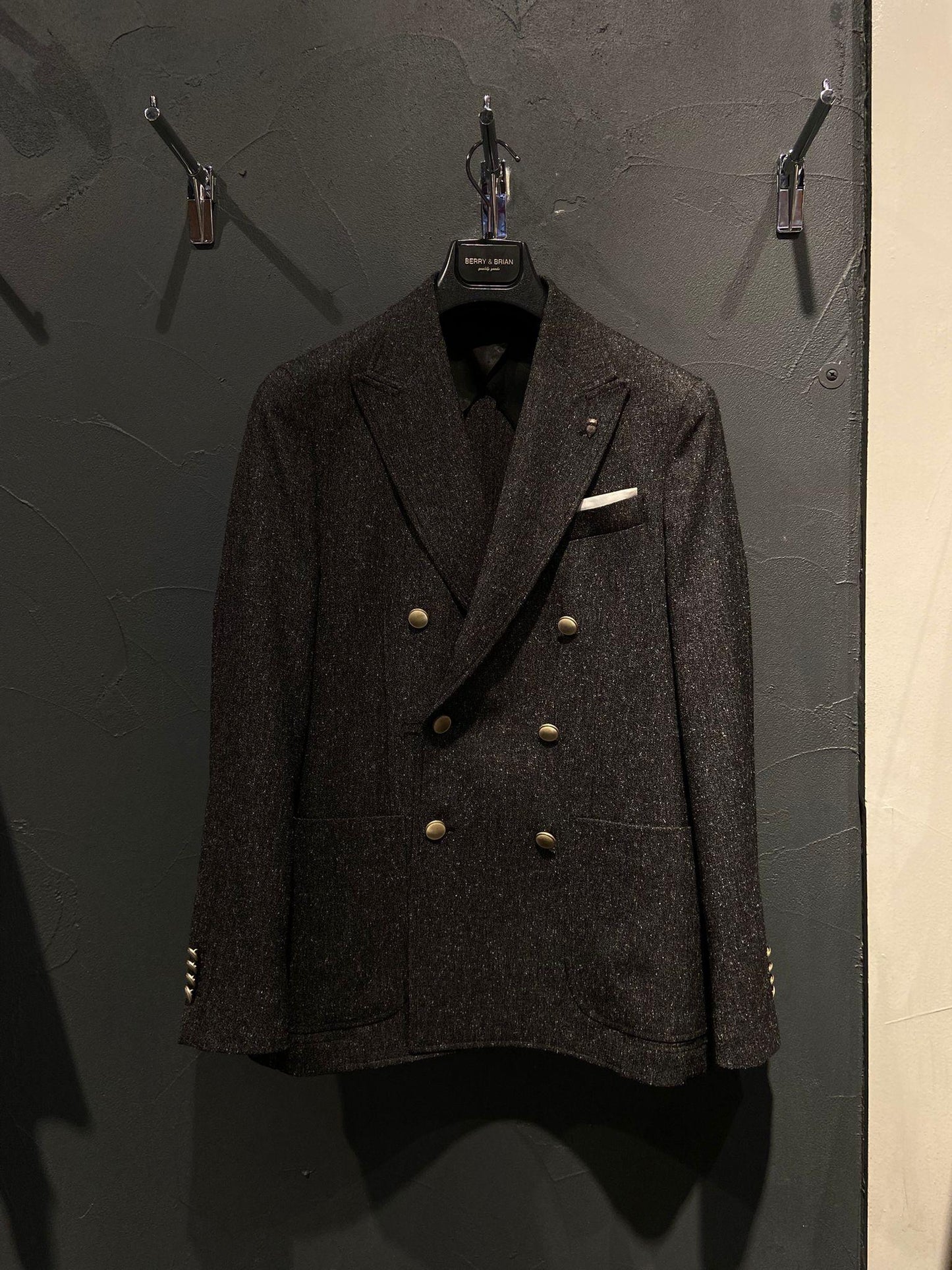  39BB2128Y 25350998 BERRY & BRIAN 