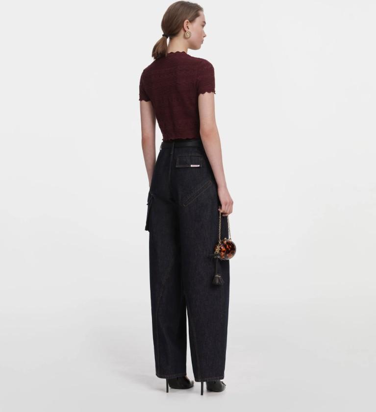  PF26-069TBR BROWN SELF-PORTRAIT 