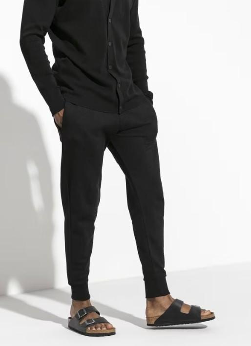 752483BLACK