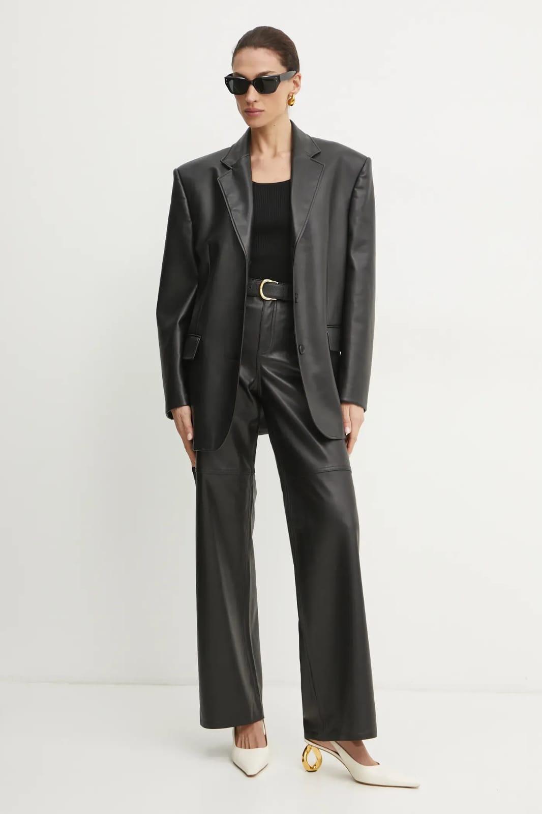 MR5615433D001 BLACK