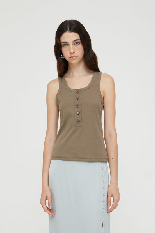 ISS25-T026T017375 OAT BROWN