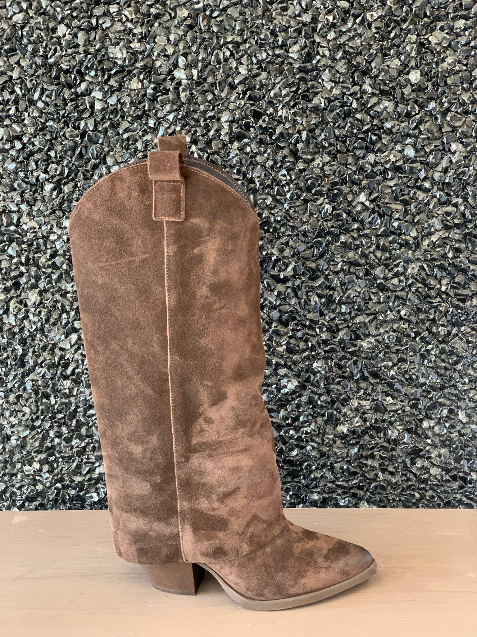  SONATASHA MORO OVYE' 