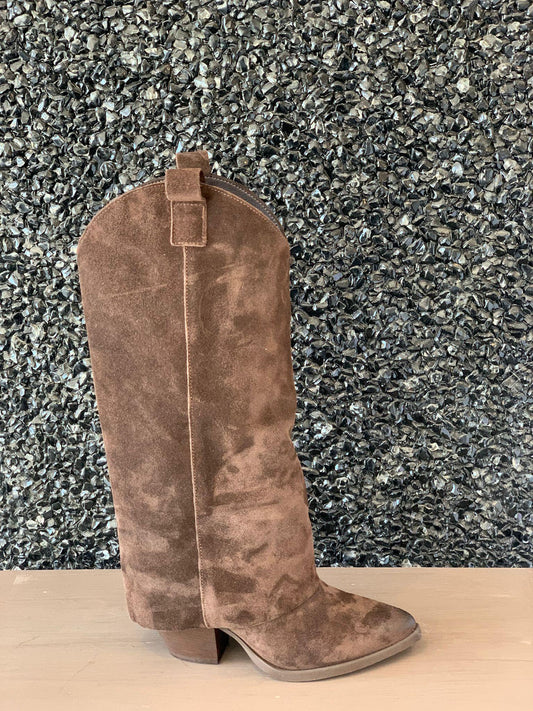  SONATASHA MORO OVYE' 