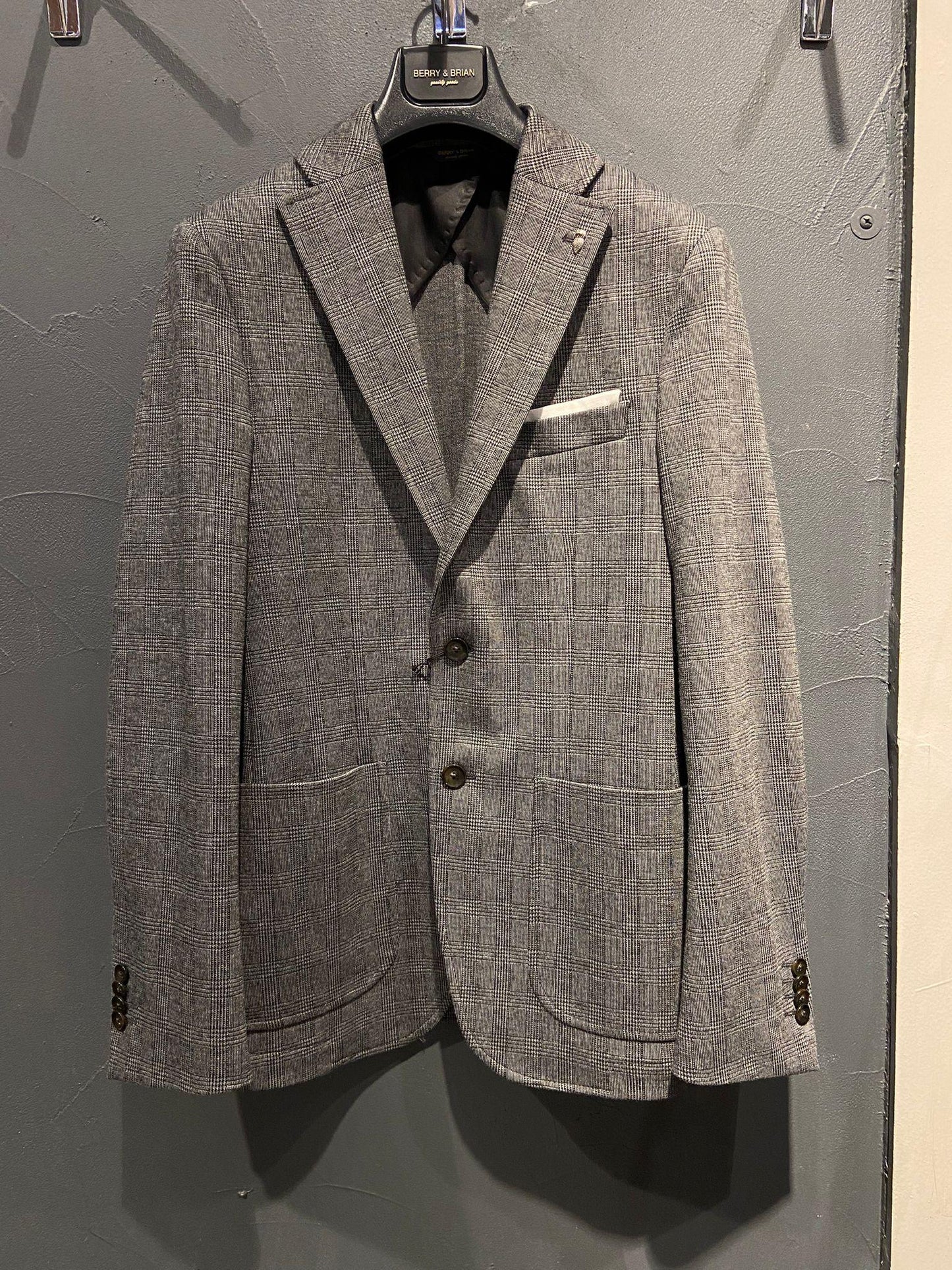  39BB2108M 25353198 BERRY & BRIAN 