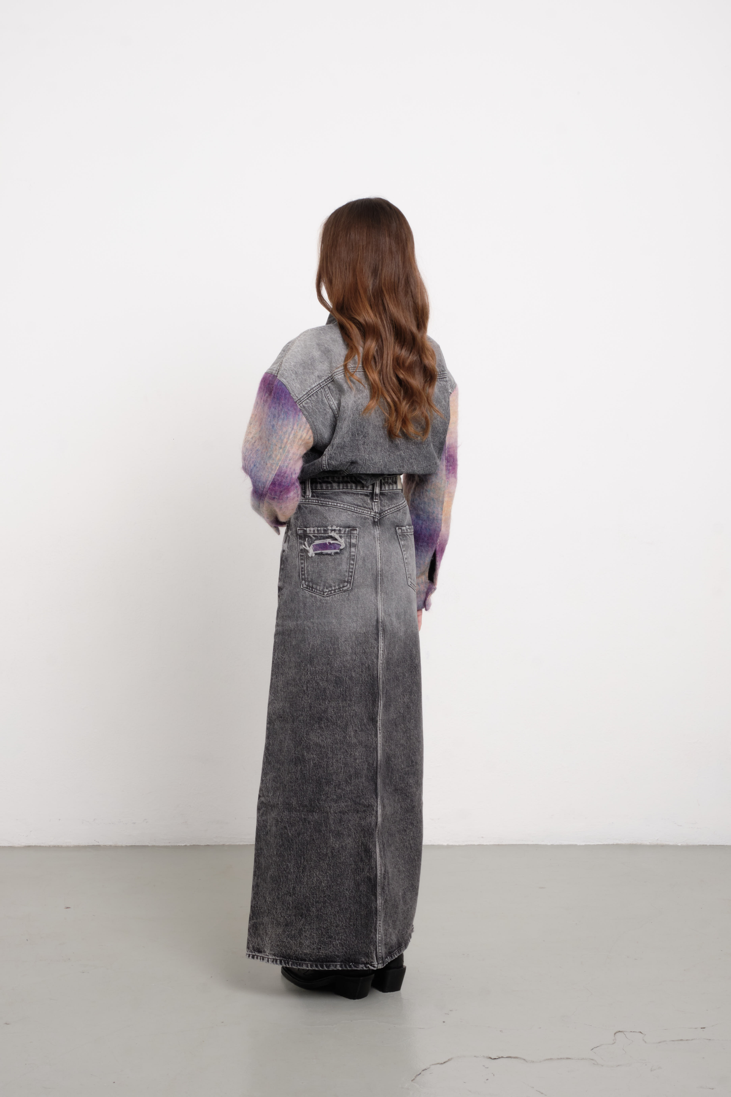 LARAID8006GREY